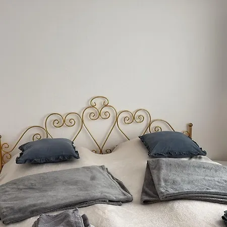 Wiesenblume Apartment *